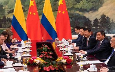 Colombia y China firman acuerdo para desarrollar infraestructura de transporte